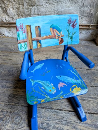 handbemalter Kinderstuhl